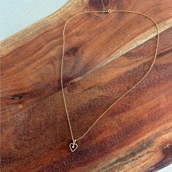 Gold 14kt Dainty Diamond Heart Necklace 16 Inches - Picture 4 of 7